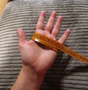 Hand ausmessen