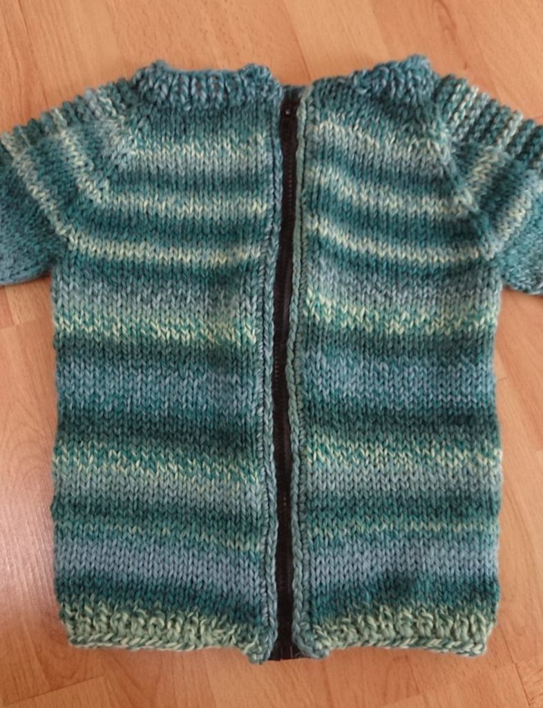 Strickjacke steeken
